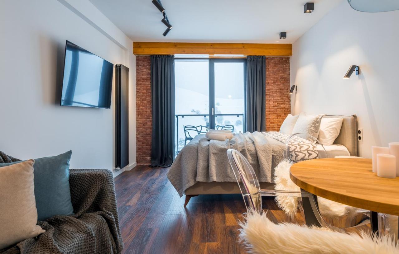 Gudauri Mountain Views Apartment ภายนอก รูปภาพ