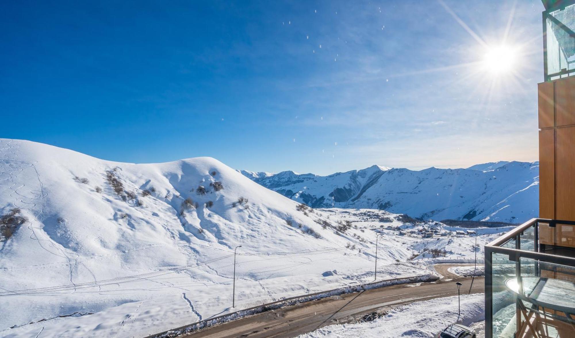 Gudauri Mountain Views Apartment ภายนอก รูปภาพ